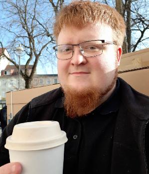 Zum Profil von Robsehood