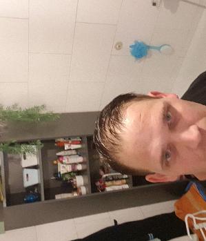 Zum Profil von Rockst3ady84