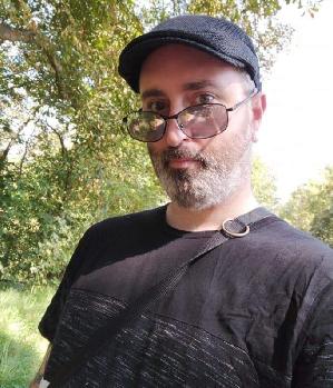 Zum Profil von Roxymen