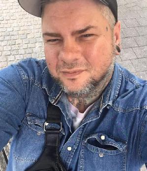 Zum Profil von SaschaM