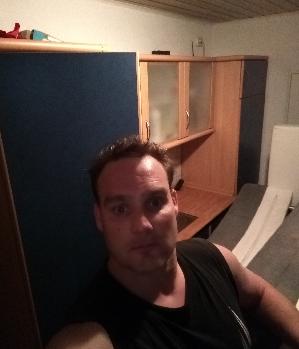 Zum Profil von Satyrias