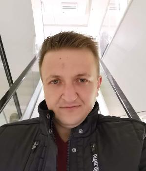 Zum Profil von Schnajdi