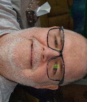 Zum Profil von Searcher282