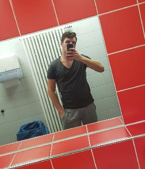 Zum Profil von Sexyboy12