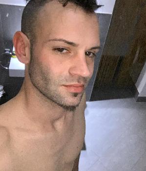 Sexyboy84