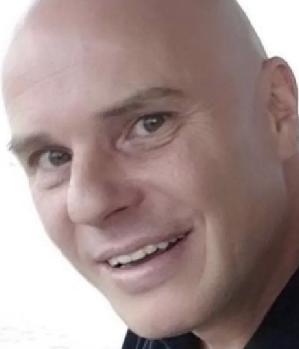 Zum Profil von Shark81BRB