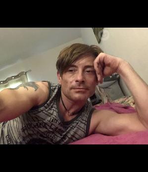 Zum Profil von Simono1246