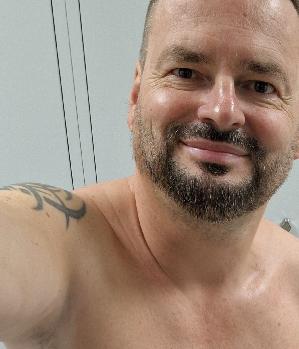 Zum Profil von Snake53