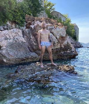 Zum Profil von Srky13