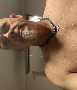 Zum Profil von Standfest69xxx