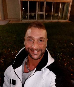 Zum Profil von SxxyManu