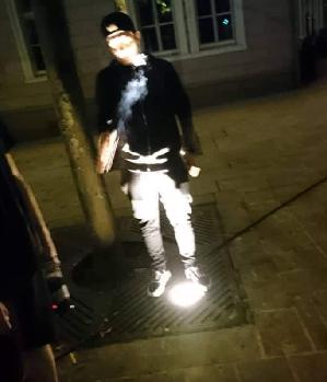 Zum Profil von TakeYaClothesOf