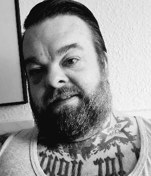 Zum Profil von Tattooedwolf