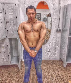 Zum Profil von TheSyler