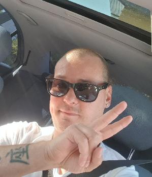 Zum Profil von Tomek007