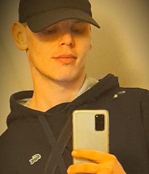 Zum Profil von Tomm25