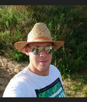 Zum Profil von Tomtom112