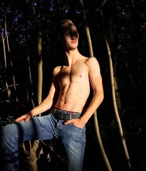 Sex Inserat von: Toni_97