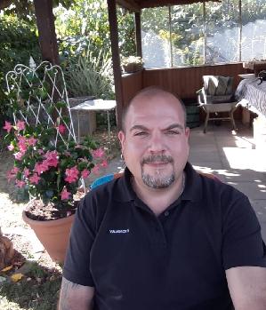 Zum Profil von Tonkare