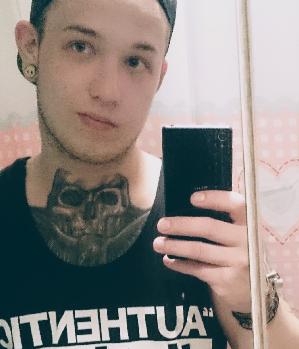 Zum Profil von Toyboy2020