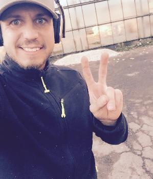 Zum Profil von Undnunwas