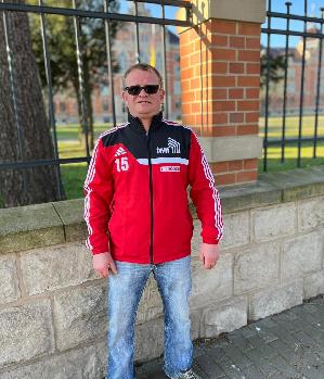 Zum Profil von Uwe82Uwe