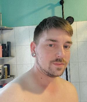 Zum Profil von Wolfi33