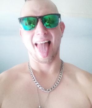 Zum Profil von XXXPASCALXXX