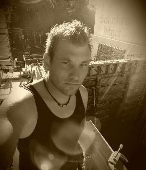 Zum Profil von Xxx4realowl