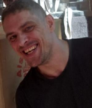 Zum Profil von YourFuckBoy