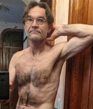 Zum Profil von aktivromantik