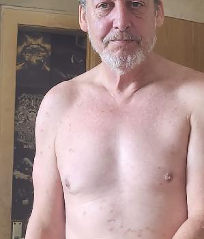 Zum Profil von candyman8888