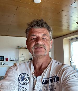 Zum Profil von cascon