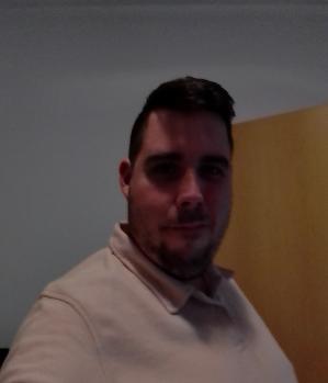 Zum Profil von cock444