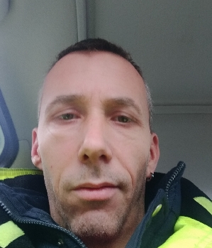 Zum Profil von djfroc74