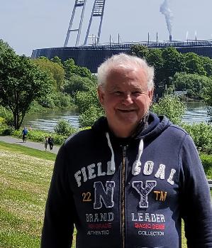 Zum Profil von hotpiter53