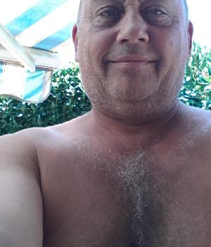Zum Profil von hsexy57