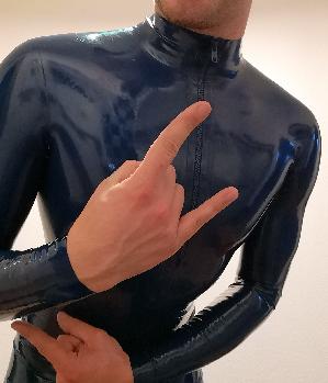 Sex Inserat von: latexbreath
