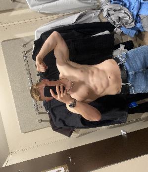 Zum Profil von leons2001