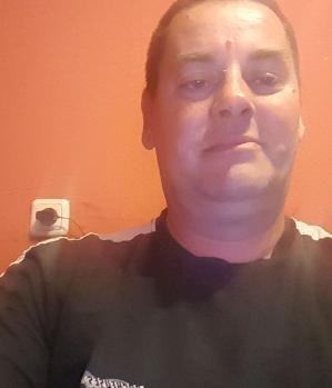 Zum Profil von lone23