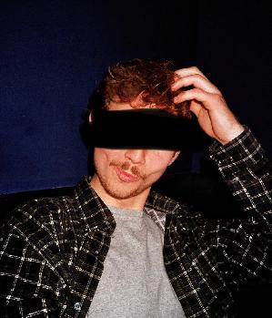 Zum Profil von loniboi123