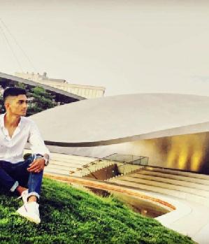 Zum Profil von max1233211