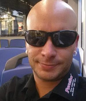 Zum Profil von partyboy3011