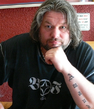 Zum Profil von ronnus