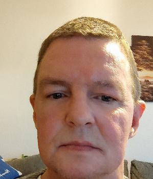 Zum Profil von sven010567