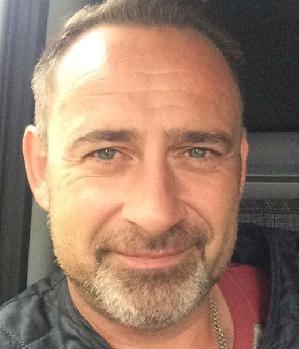 Zum Profil von takkitwo