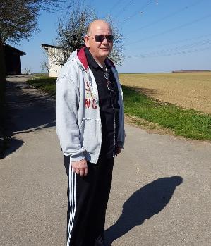 Zum Profil von tommy0464