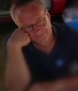 Zum Profil von troll25