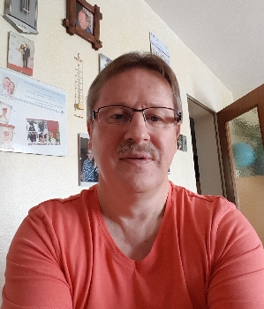 Zum Profil von warman96