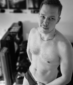 Zum Profil von xSoulmaterx